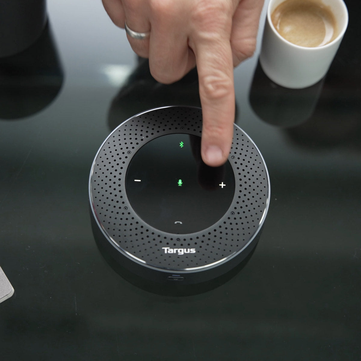 Targus Noise-cancellation Bluetooth Mobile Speakerphone