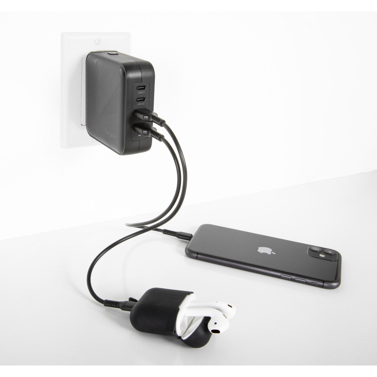 Targus APA109 100W GaN Technology Fast Charger