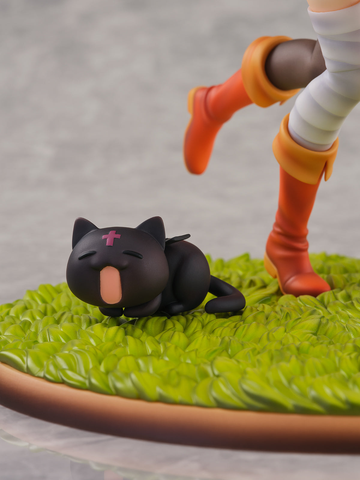 SHIBUYA SCRAMBLE FIGURE《為美好的世界獻上爆焰!》惠惠&芸芸 -兩人是朋友 Ver.- 1/7比例人像