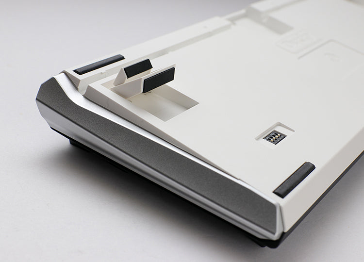 Ducky One 3 Classic Black/White SF 67 keys RGB (黑色面/白色底盤) 鍵盤及滑鼠 Microworks Online Store