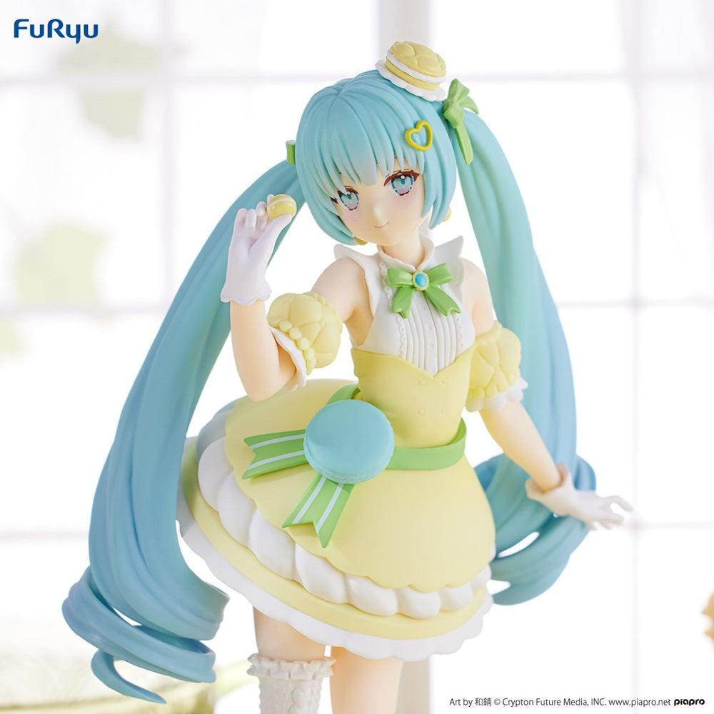 FURYU《初音未來》Exceed Creative 景品 -SweetSweets 系列馬卡龍檸檬色ver.-