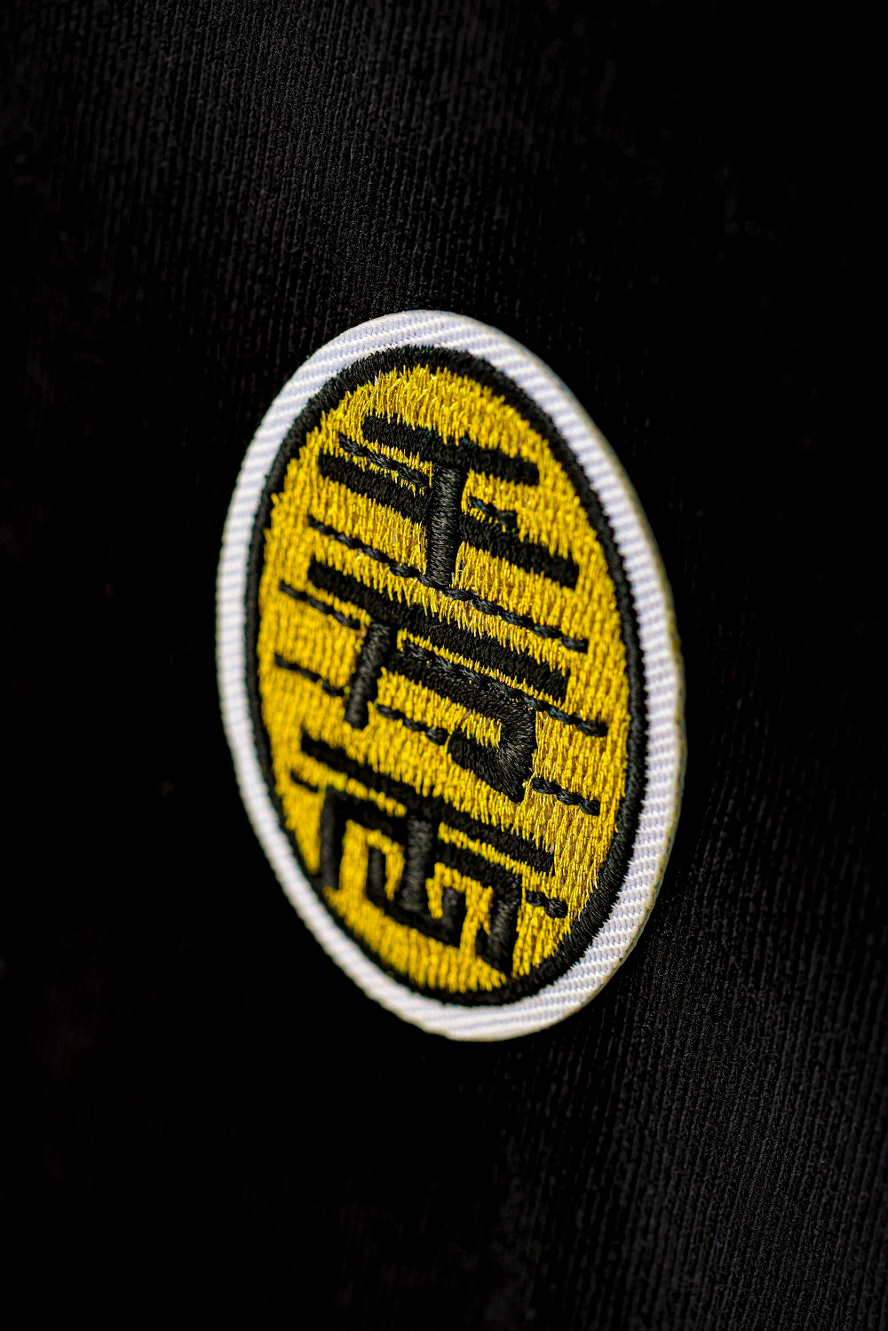 Hot Toys《DAN DA DAN》T-Shirt 高速婆婆 A款 白色