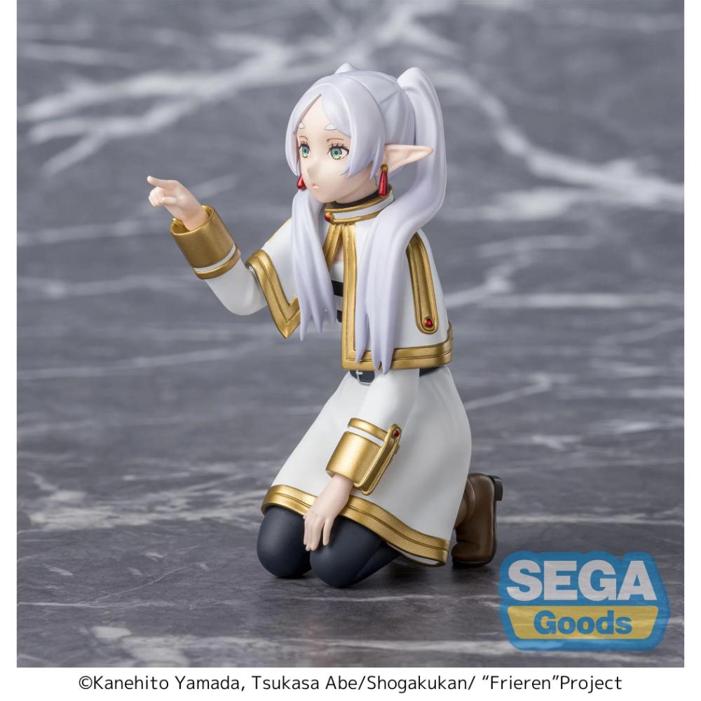 SEGA [PM景品](坐下系列)《葬送的芙莉蓮》芙莉蓮 -戳戳的芙莉蓮-